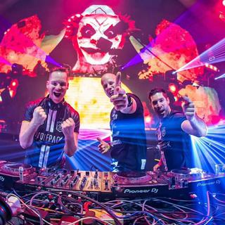 让人一听就没法停下来的 Hardstyle！